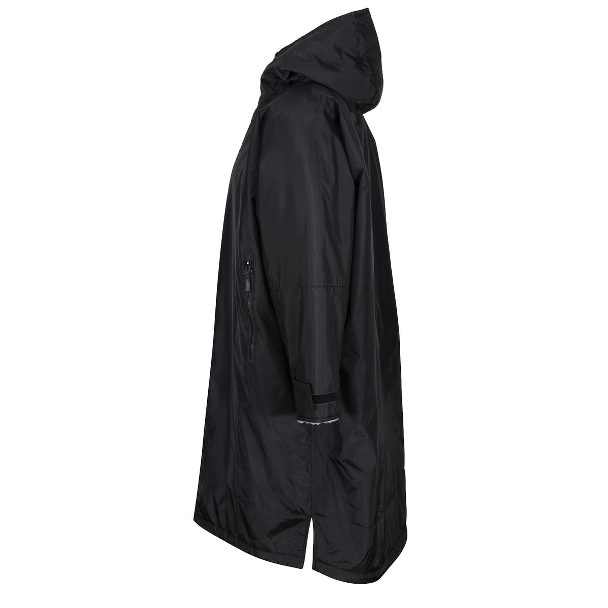 Chadwick Weatherproof Changing Robe (Junior) - Black